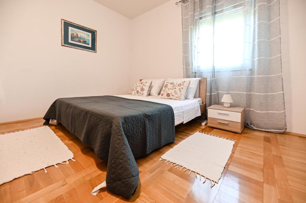 Remi Appartement Sukošan Buitenkant foto